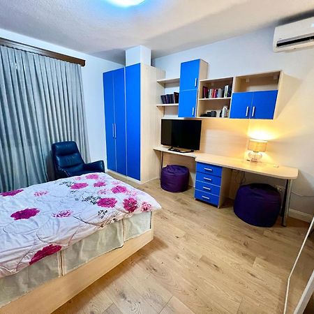 City Center Apartment Τίρανα Εξωτερικό φωτογραφία